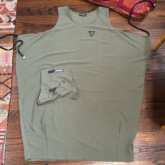 Punk Queen sleeveless dress interesting design, details, size xl - Picture 8 of 8